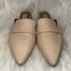 Steve Madden Beige Textured Loafers